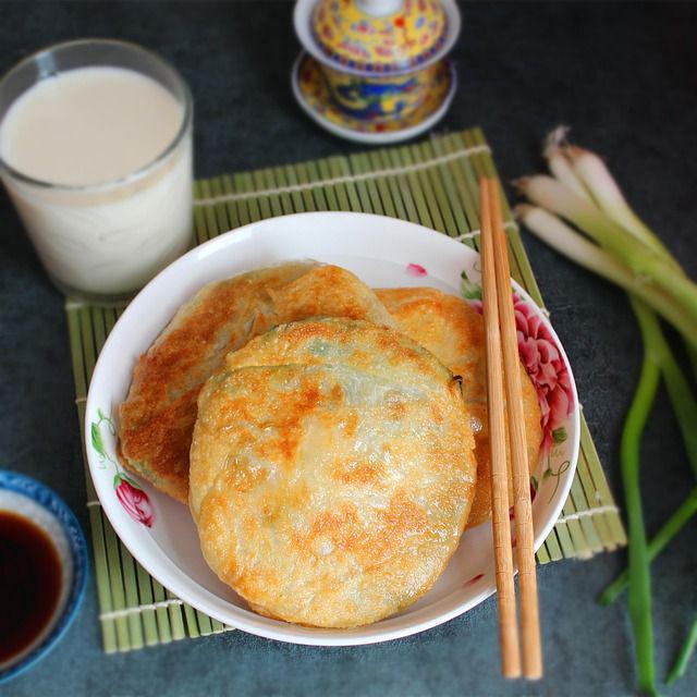 油饼：香脆与葱香的完美融合麻将胡了2试玩网站上海葱(图2)