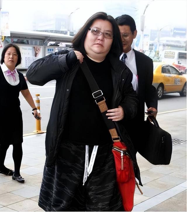 多日无人察觉已发臭王菲前经纪人悼念麻将胡了网址台湾男星陈光前家中死亡(图7)