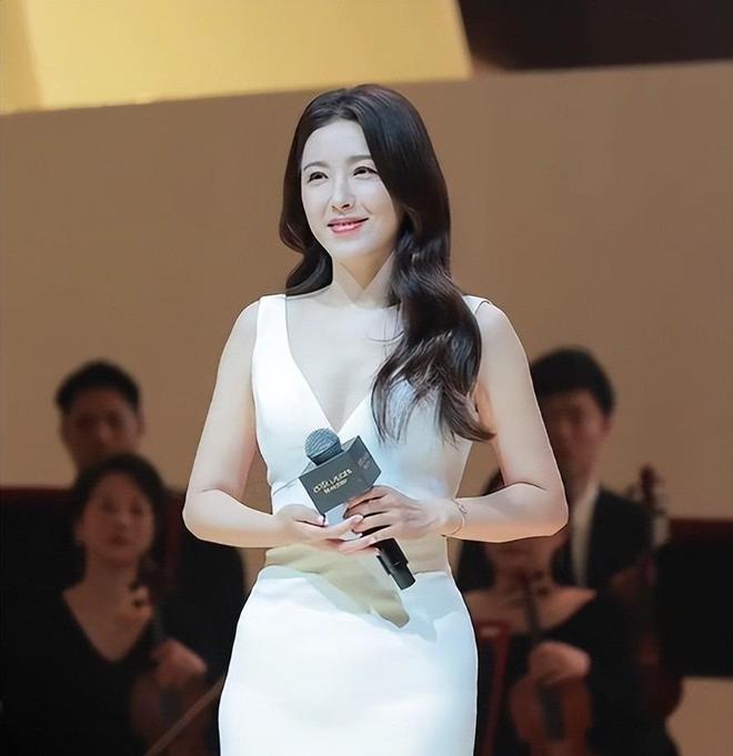 皮笑肉不笑脸僵在家茶壶煮豆角香迷糊麻将胡了2曾黎贵州地摊炫酸汤米线(图7) 皮笑肉不笑脸僵在家茶壶煮豆角香迷糊麻将胡了2曾黎贵州地摊炫酸汤米线(图7)